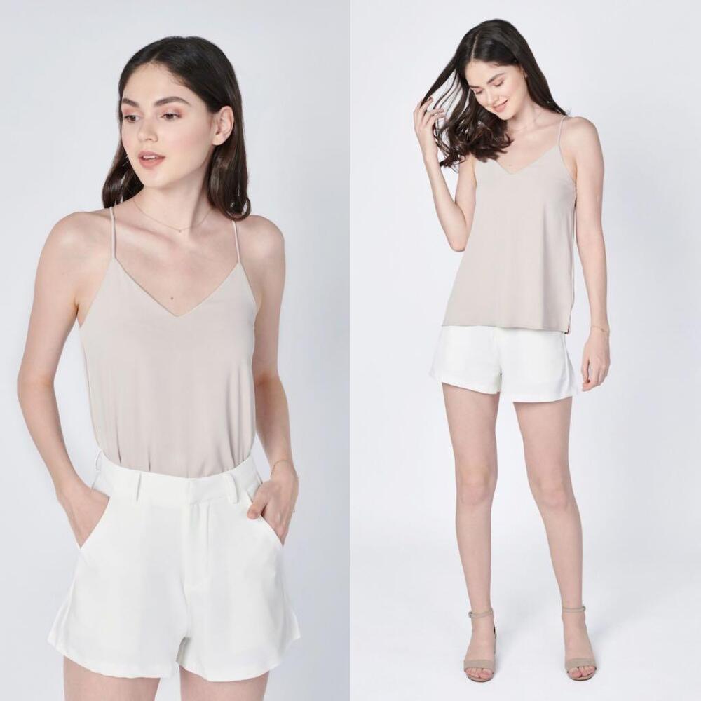 Alexis Camisole Adjustable Spaghetti Straps V-Neck Top Cream Women's Sz XS NWOT